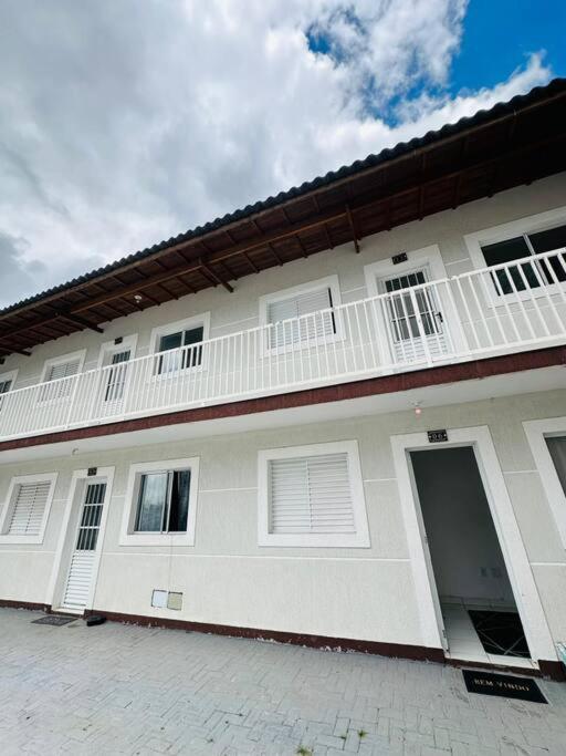 Apto 2 Confortavel Cachoeirinha Cod 08 Apartamento
